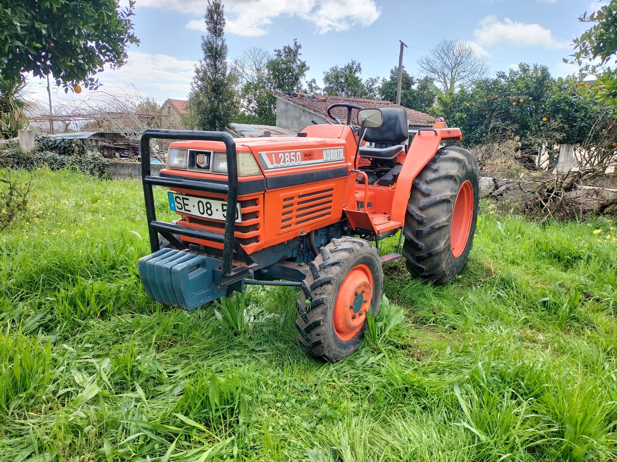 Trator kubota L2850