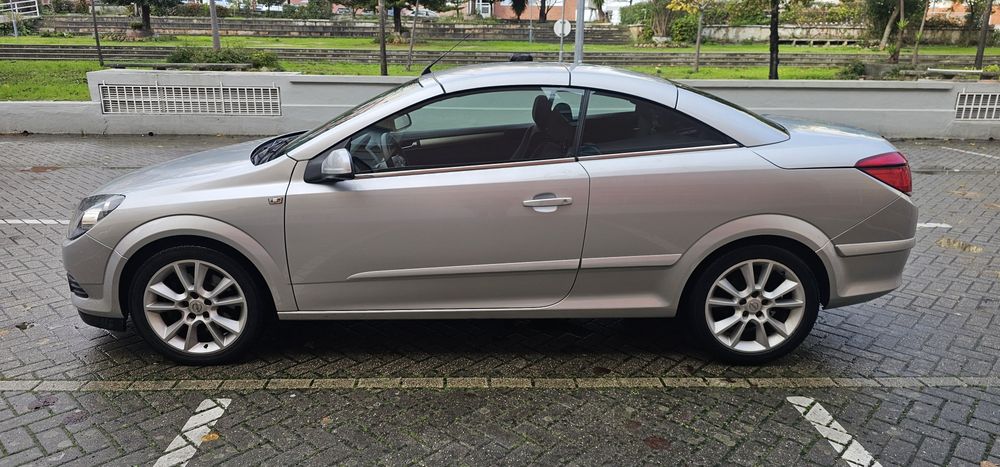 Opel astra 1.9 cdti twintop cabrio 06