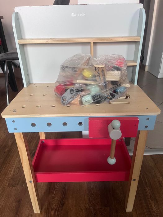 Warsztat drewniany dla dzieci z akcesoriami + silnik + garaż z autkiem