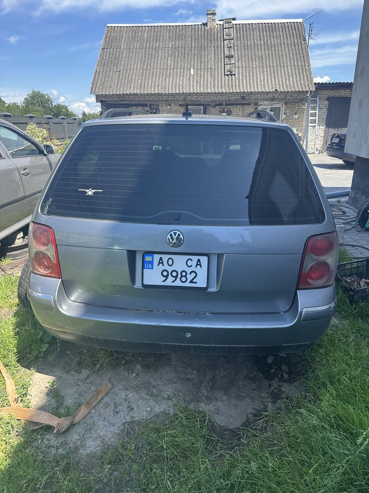 Volkswagen Passat 1.8t автомат американець
