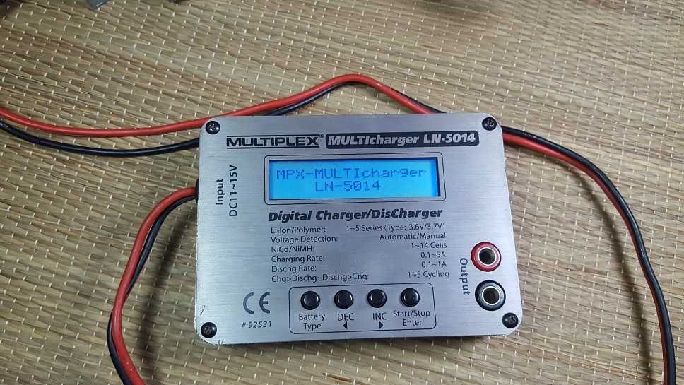 Carregador RC Multiplex Multicharger LN-5014