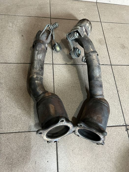 Katalizator Downpipe Rura Kolektora Wycdechowego Audi A6 C5 2.7 BT Bes