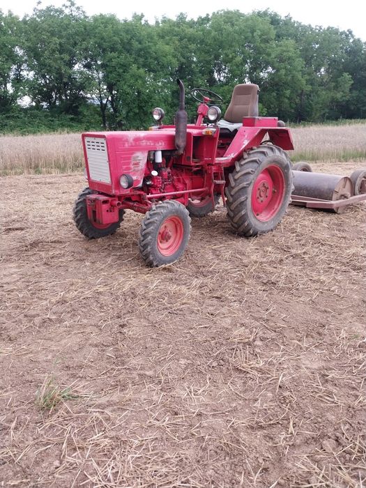 Продам трактор т25