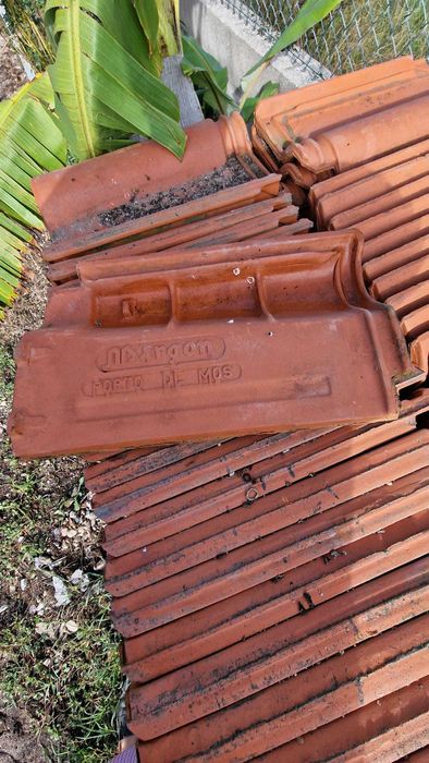 Telha margon porto de mos