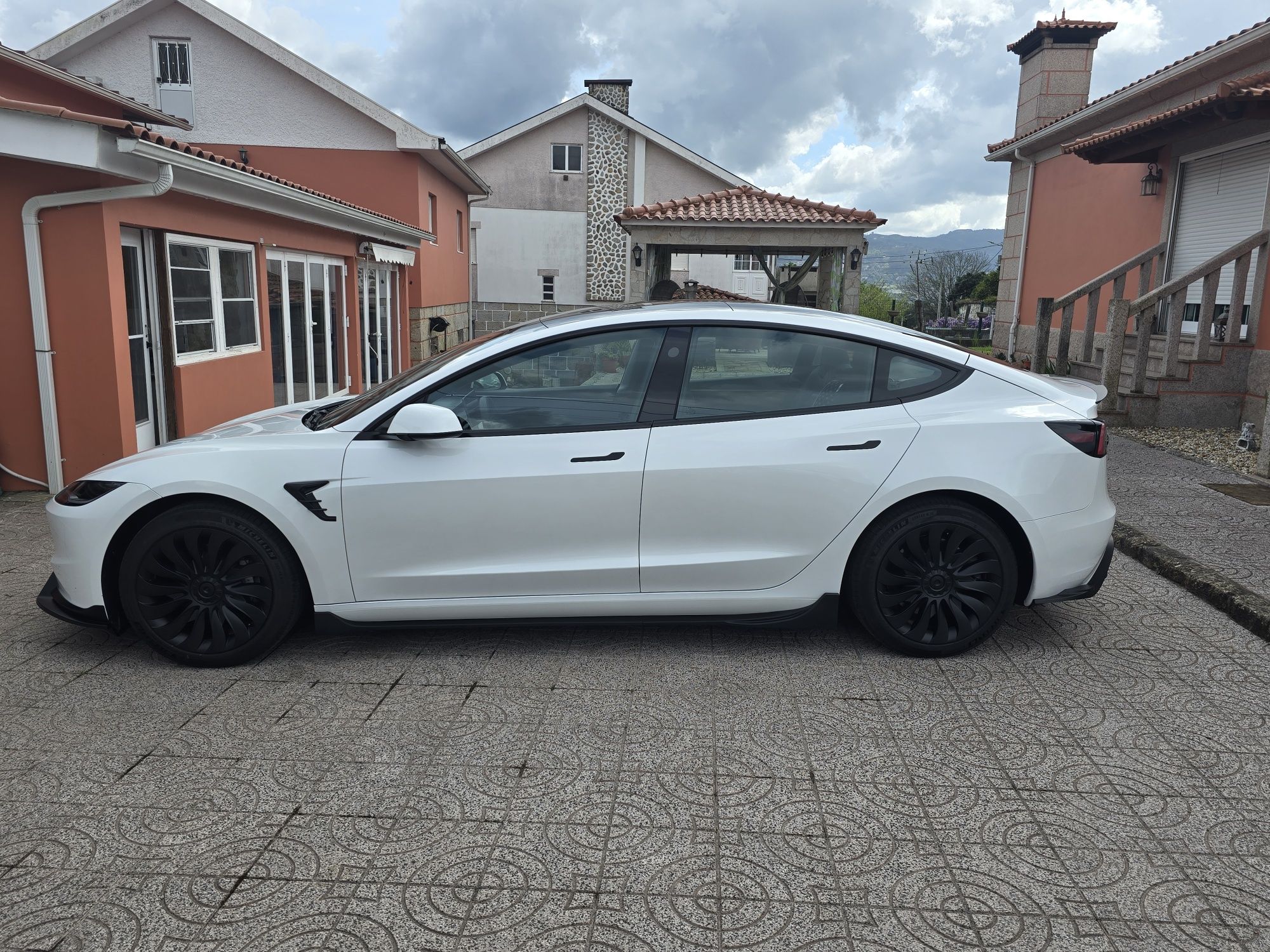 2024 Tesla Model 3 Long Range AWD