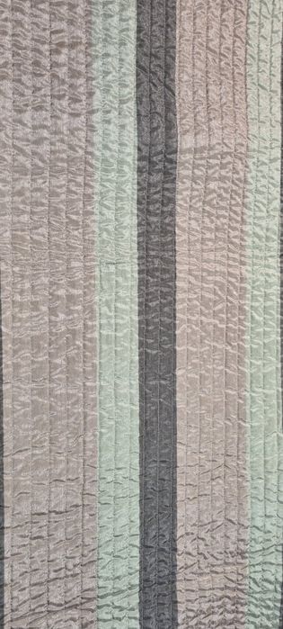 Lekka narzuta 200x220cm zielonkawo beżowo brązowa  w pasy na łóżko