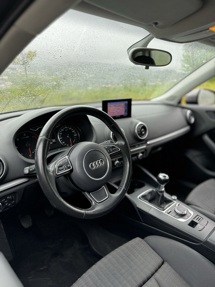 Audi A3 S-Line 1.6 TDI