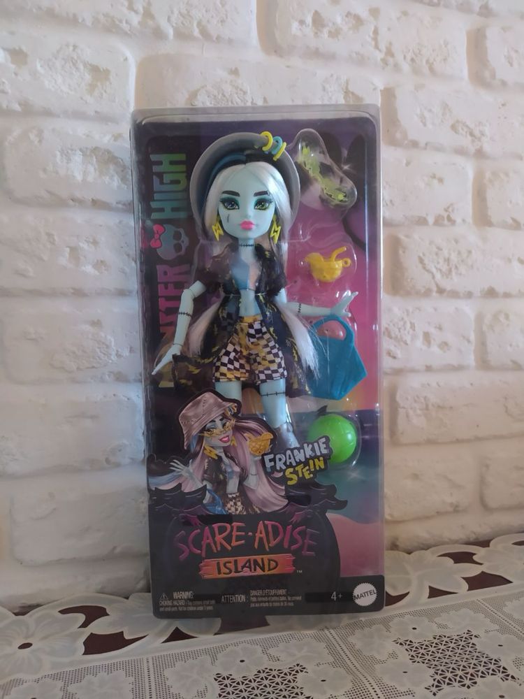 Monster High Scare-adise Island Frankie Stein Doll