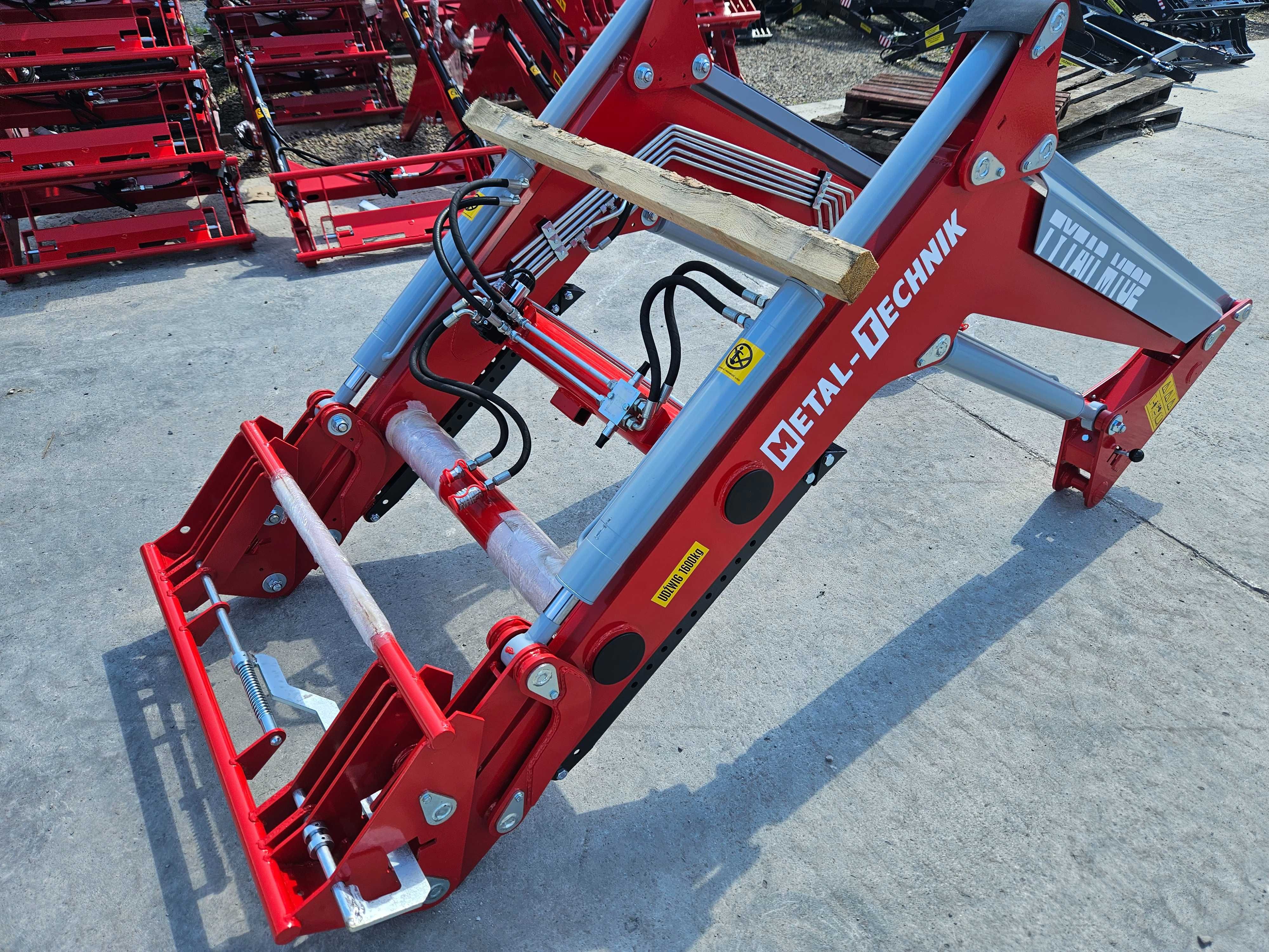 osprzęt do ład. ŁYŻKI WIDŁY do PALET KROKODYL c330 c360(P) ZETOR MF255