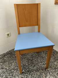 Cadeira de Madeira maciça