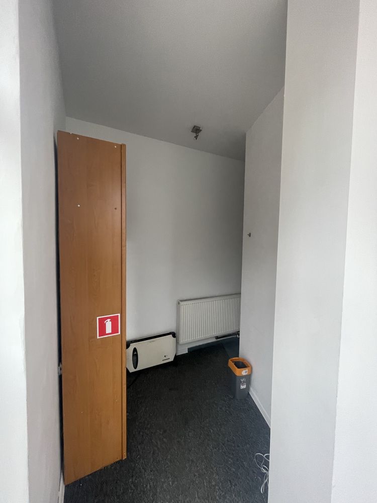 Lokal ścisłe centrum Gniezna 24m2, 10m2, 34m2 na biuro, sklep, gabinet