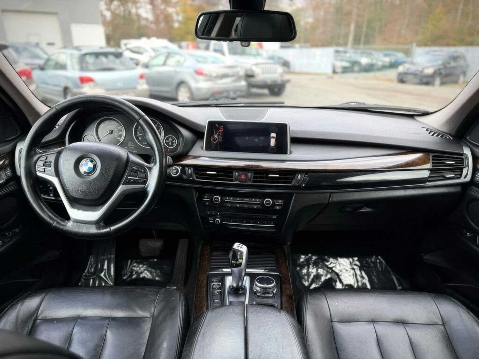 BMW X5 xDrive35i      2014