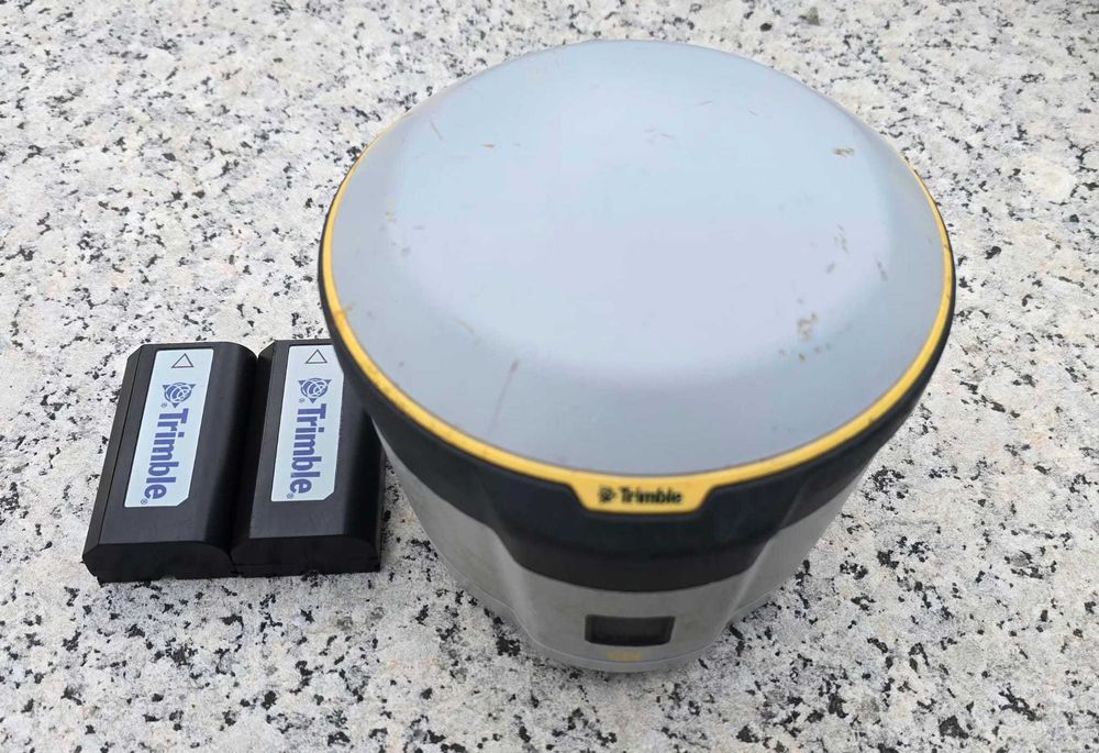 Trimble R2 GNSS Receiver + Controlador Trimble – Completo