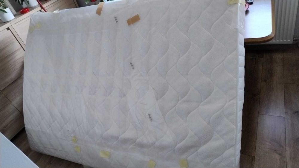 Materac ZORBA HILDING kieszeniowy - 200x140x19