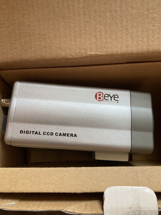 Аналогова камера відеоспостереження