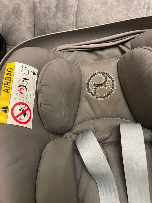 Дитяче автокрісло Cybex Platinum