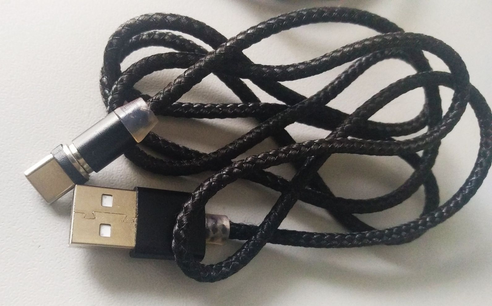 Продам нові швидкісні USB проводи Tape C та провід AUX.