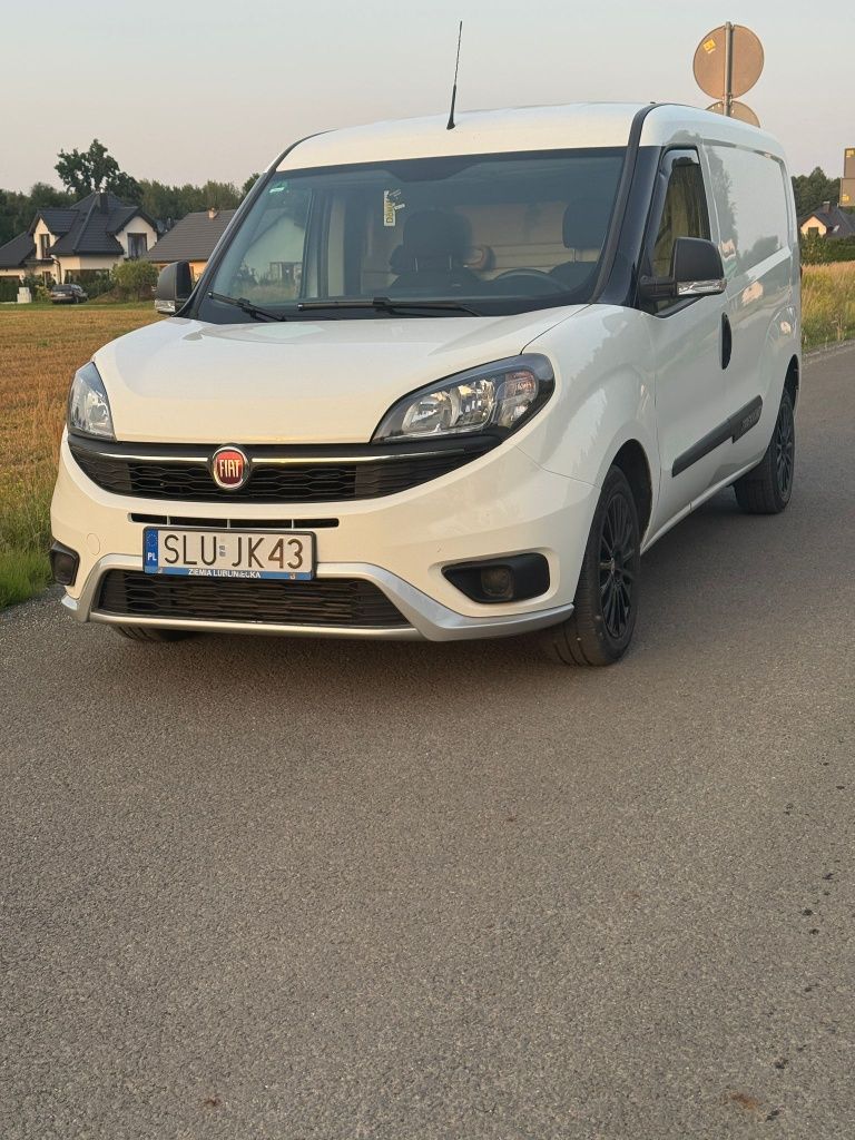 Fiat Doblo Max 1.6 trekking 2022r 88tys km camper