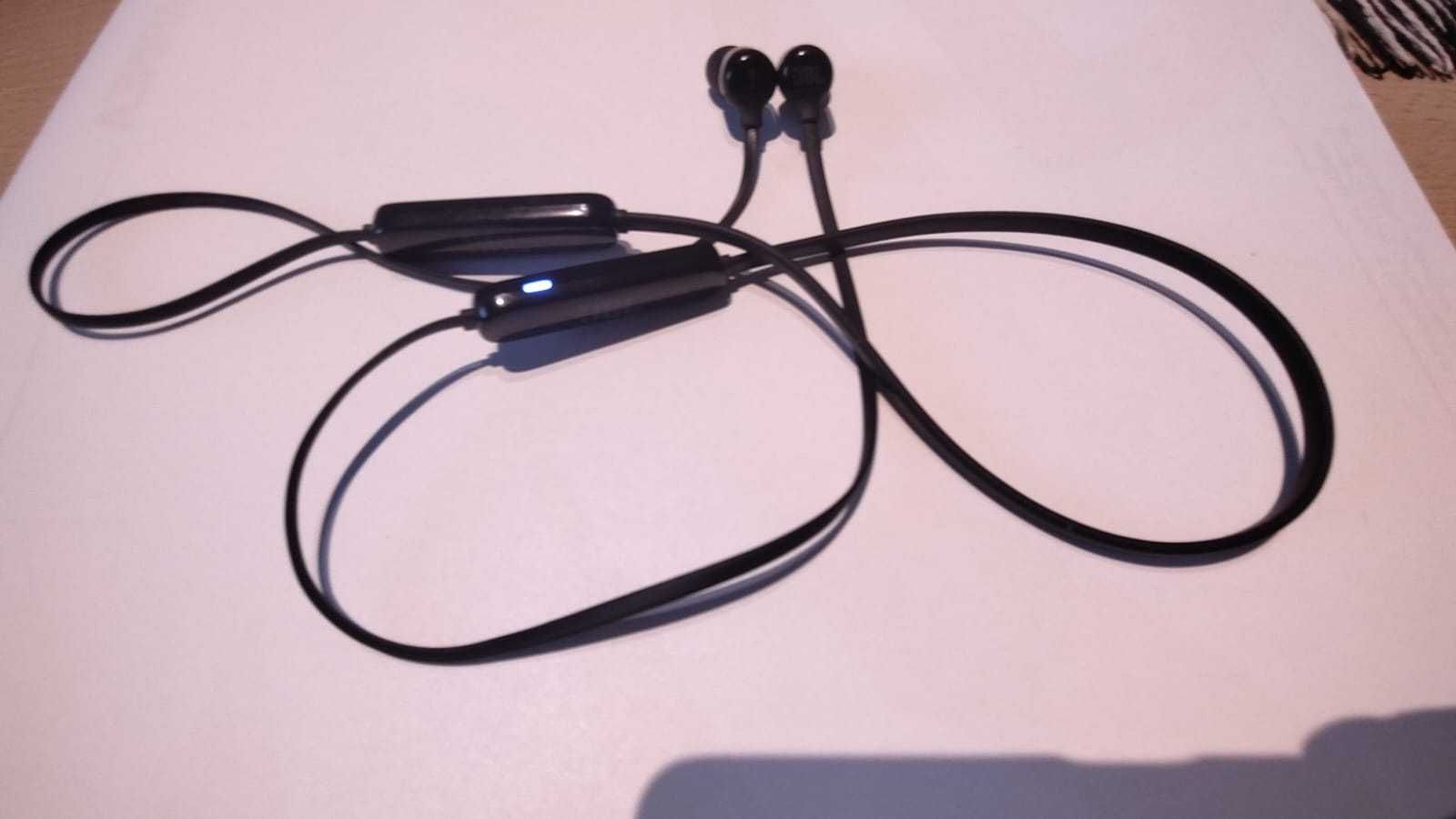 JBL T101BT Słuchawki bezprzewodowe Sprawne Bluetooth