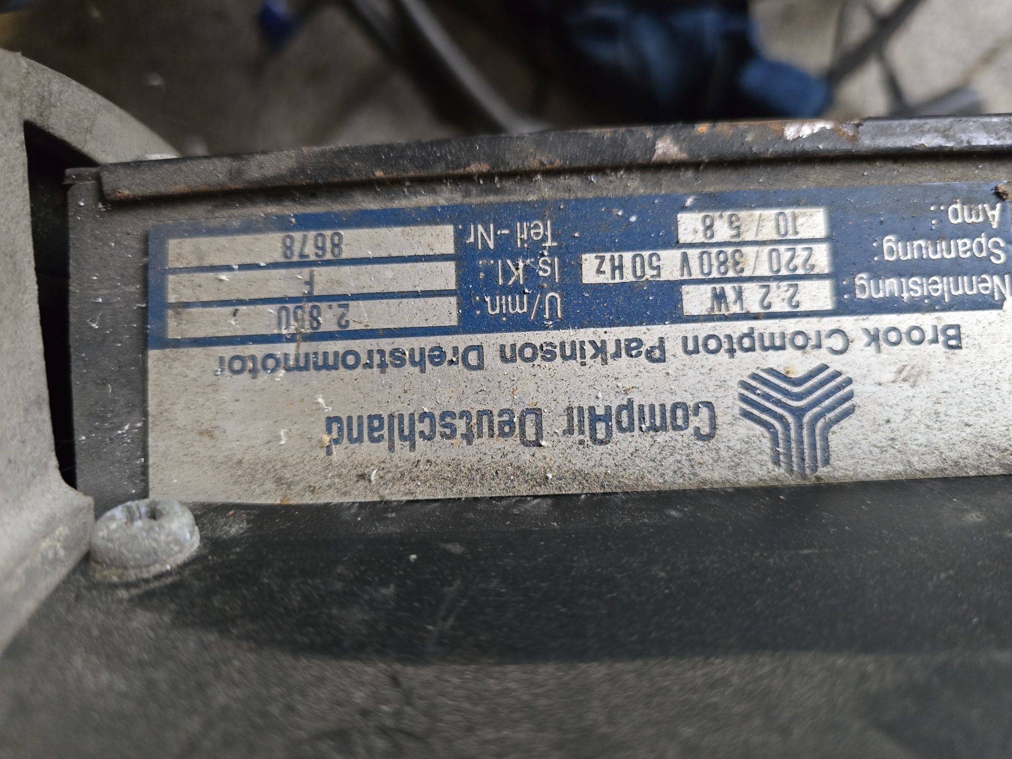 Kompresor łopatkowy hydrovane 12