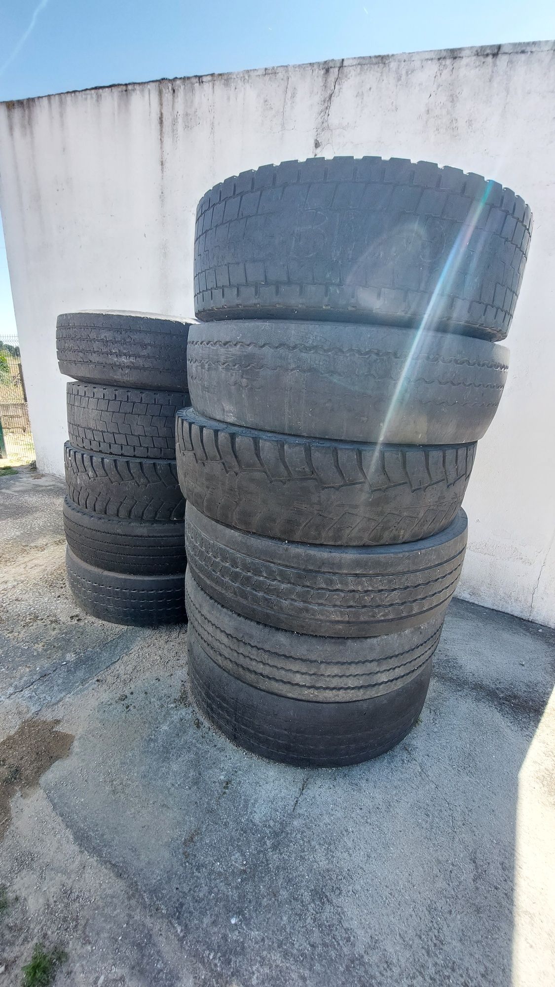 11 pneus usados camião