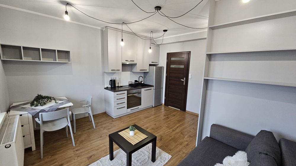 Kawalerka ul.Wielicka,miejsce parkingowe w cenie!