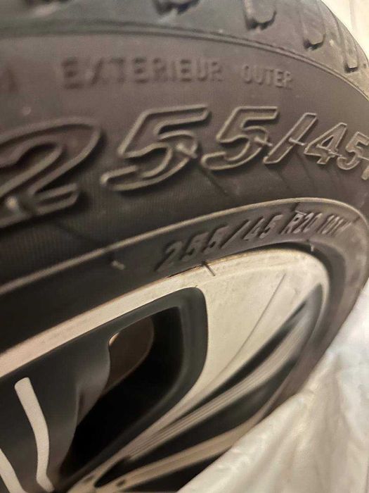 Літні шини Pirelli Scorpion Verde