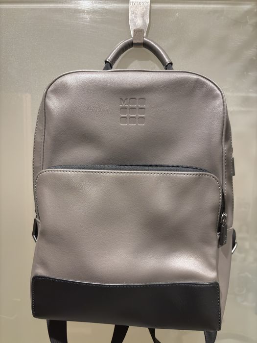Moleskine - Mochila italiana. Pele cinzenta.