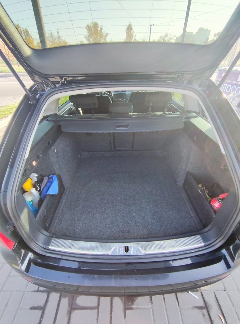 Шкода СуперБ 2012 1.6 tdi
