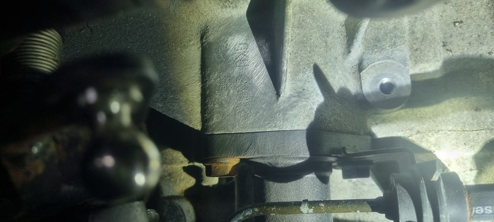 Коробка передач  Skoda Octavia A5 1.2 1.4  1.6  5-ст 6-ст FVH GKU HBM