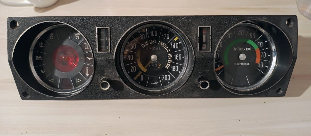Zegary, liczniki Citroen DS 1970 rok
