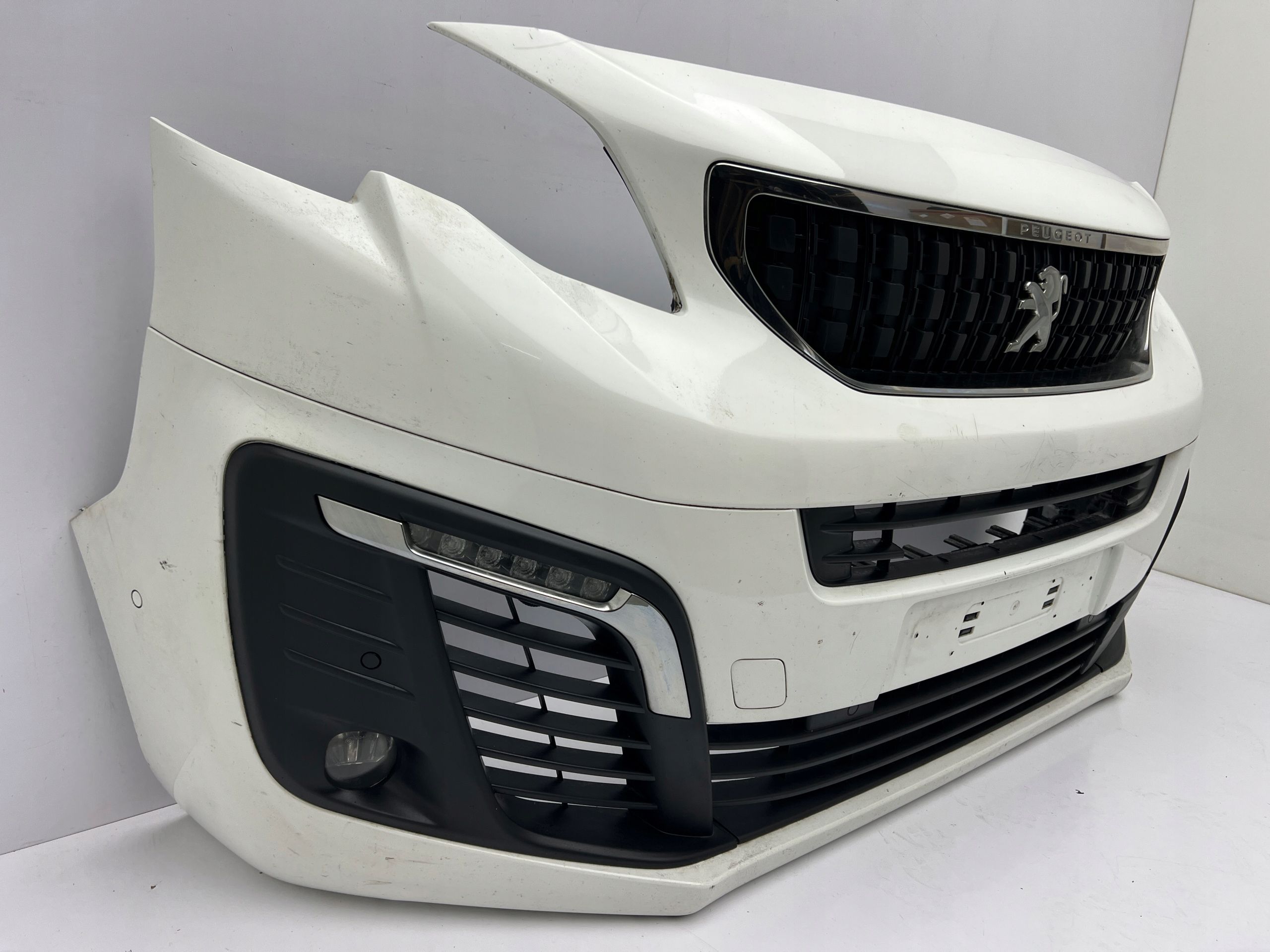 Peugeot Expert Iii Traveller Zderzak Przedni przód Kompletny 2016