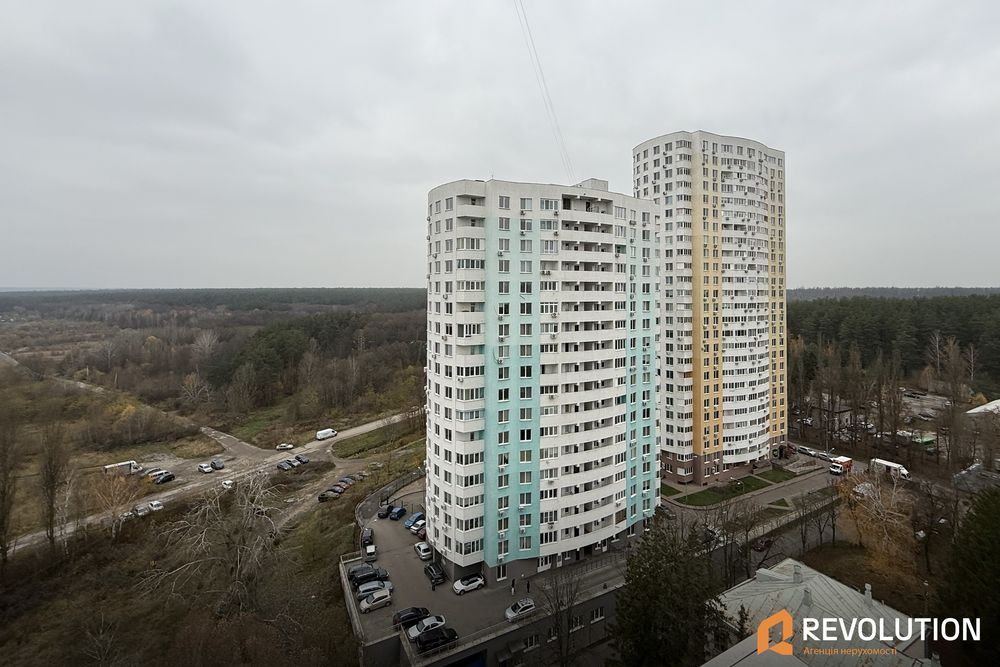 Без%, ЖК Озерний, 1-кім, Академмістечко ~25хв.