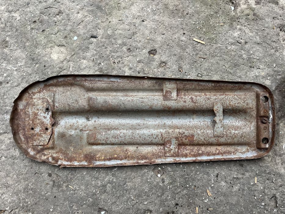 Jawka Jawa 50 skuter pancerka kaczka blacha podstawa siedzenia orygina