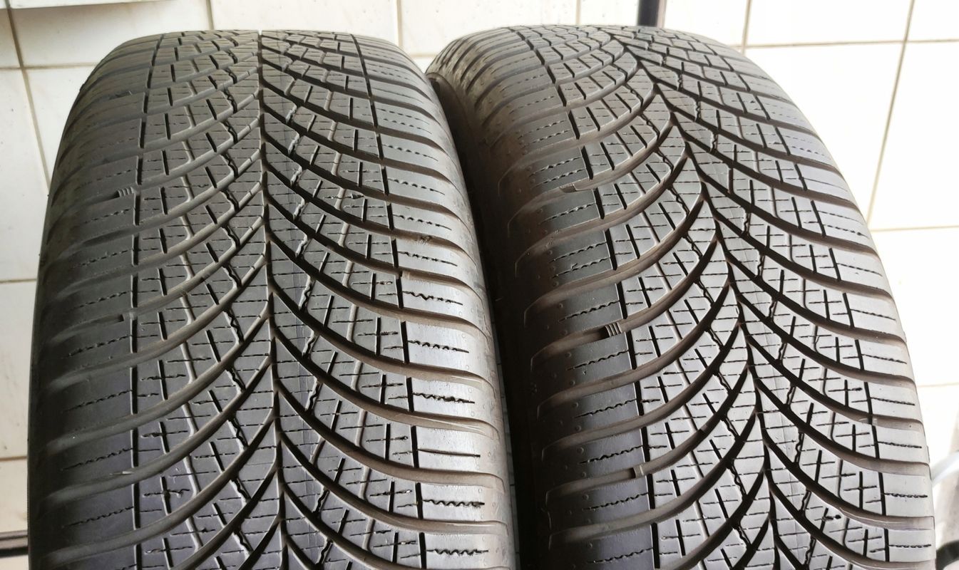 2x 215/55r17 Goodyear Vector4Seasons Gen-3/2020r 6,83mm B/B/70dB Jak N