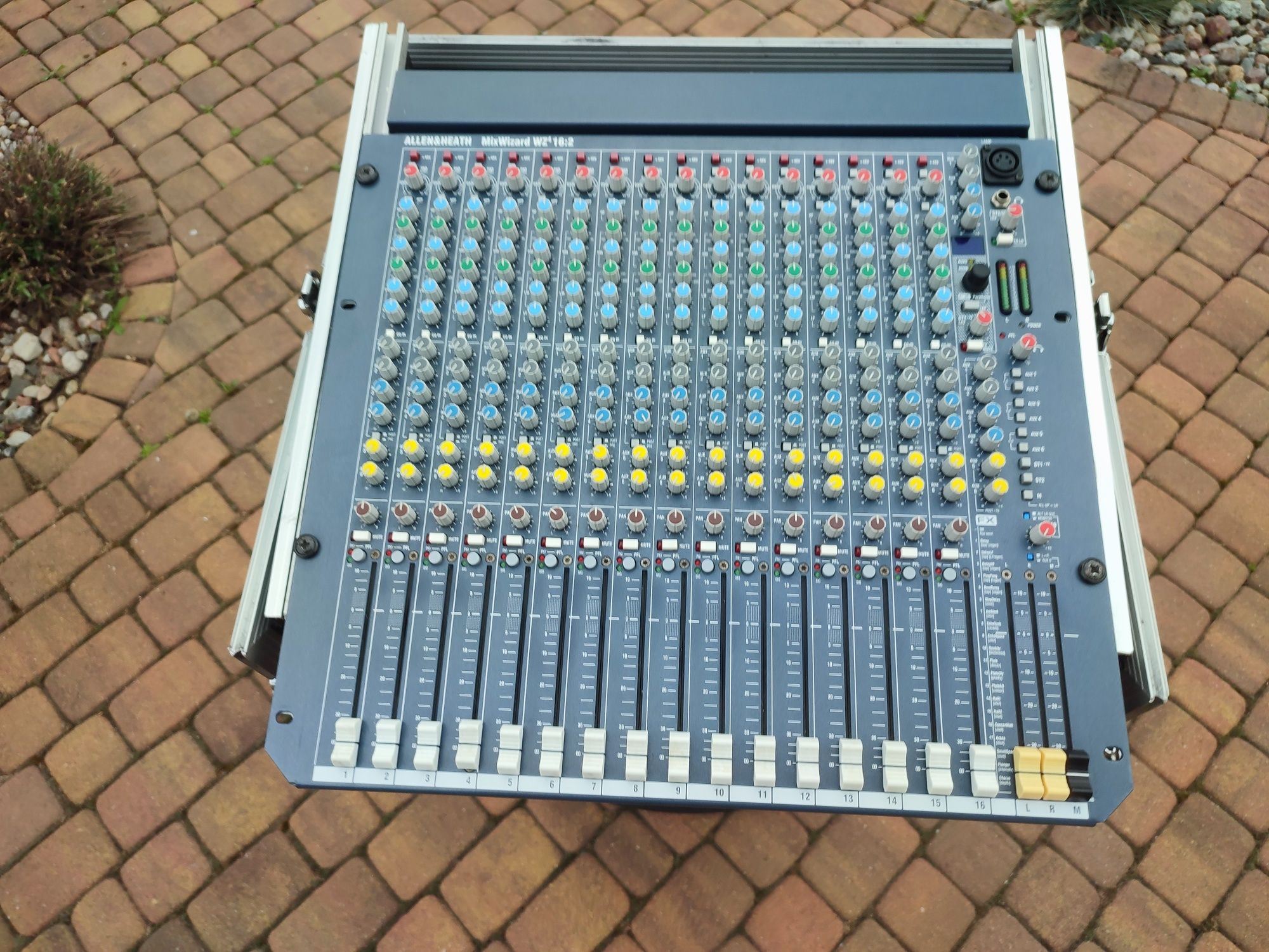 Mikser Allen Heath WZ4 16:2