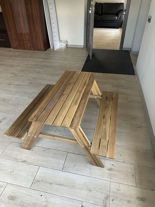 Столик дитячий з IKEA вуличний