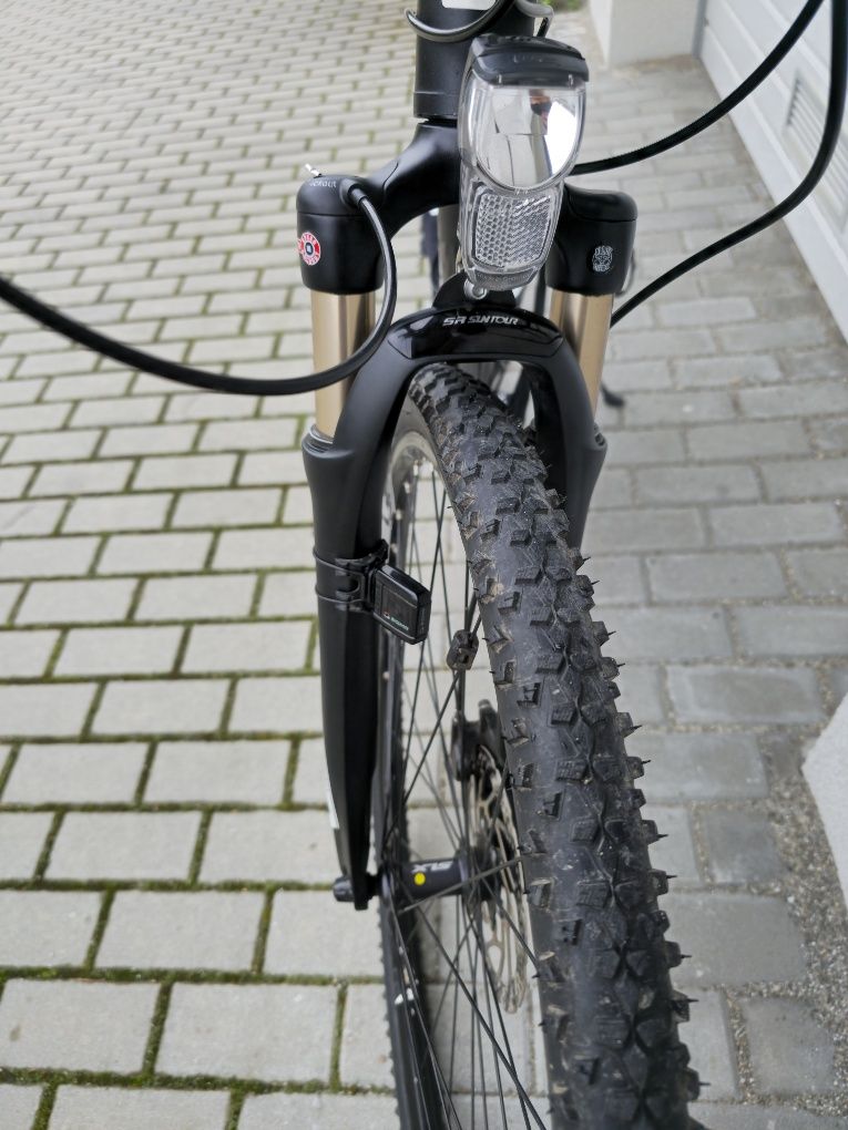 Mało używany Cube Cross Pro Cls Damski 28" 45cm, markowe akcesoria!!!