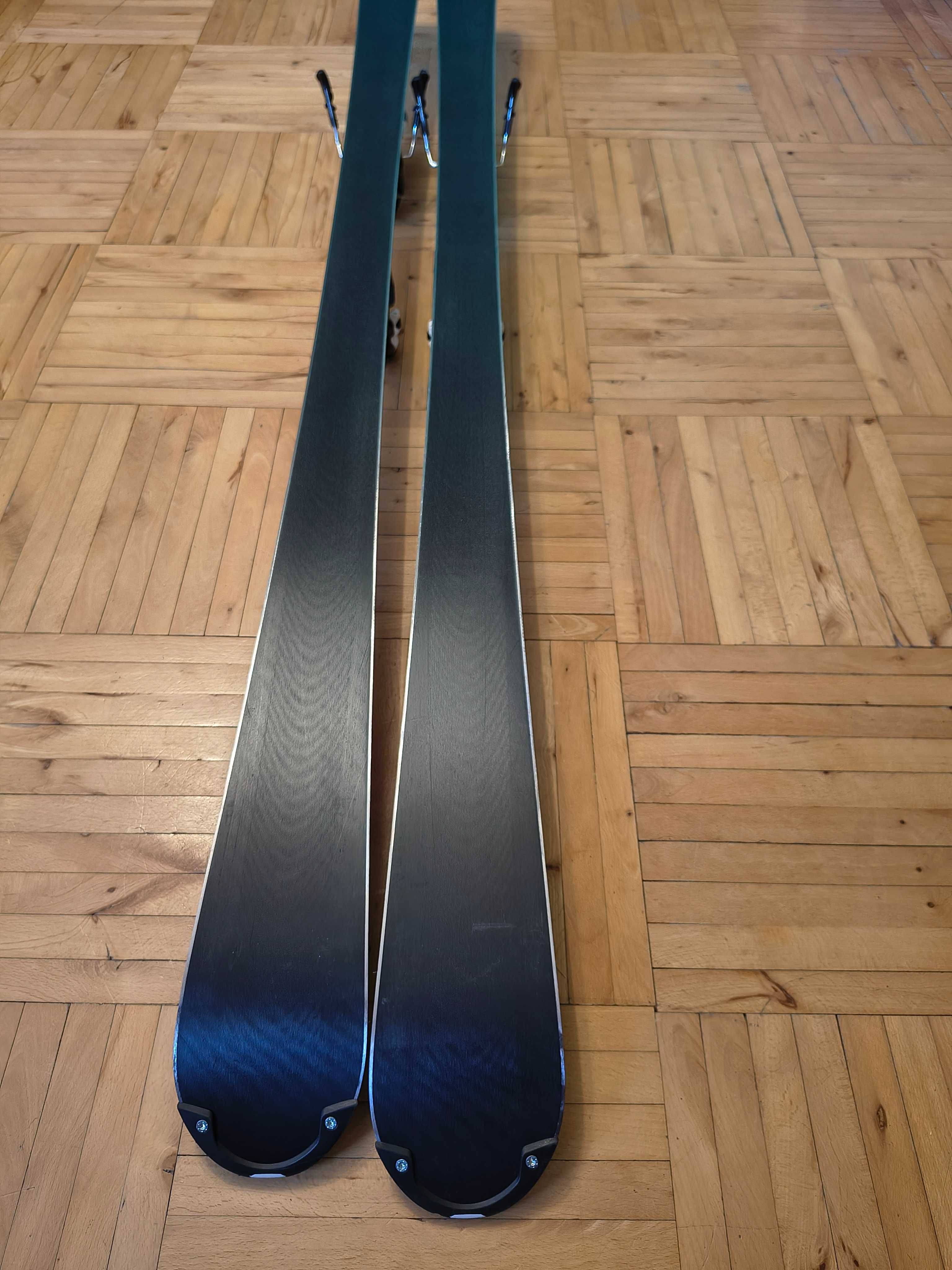 Narty Volkl Deacon 168 kompozytowy rdzeń