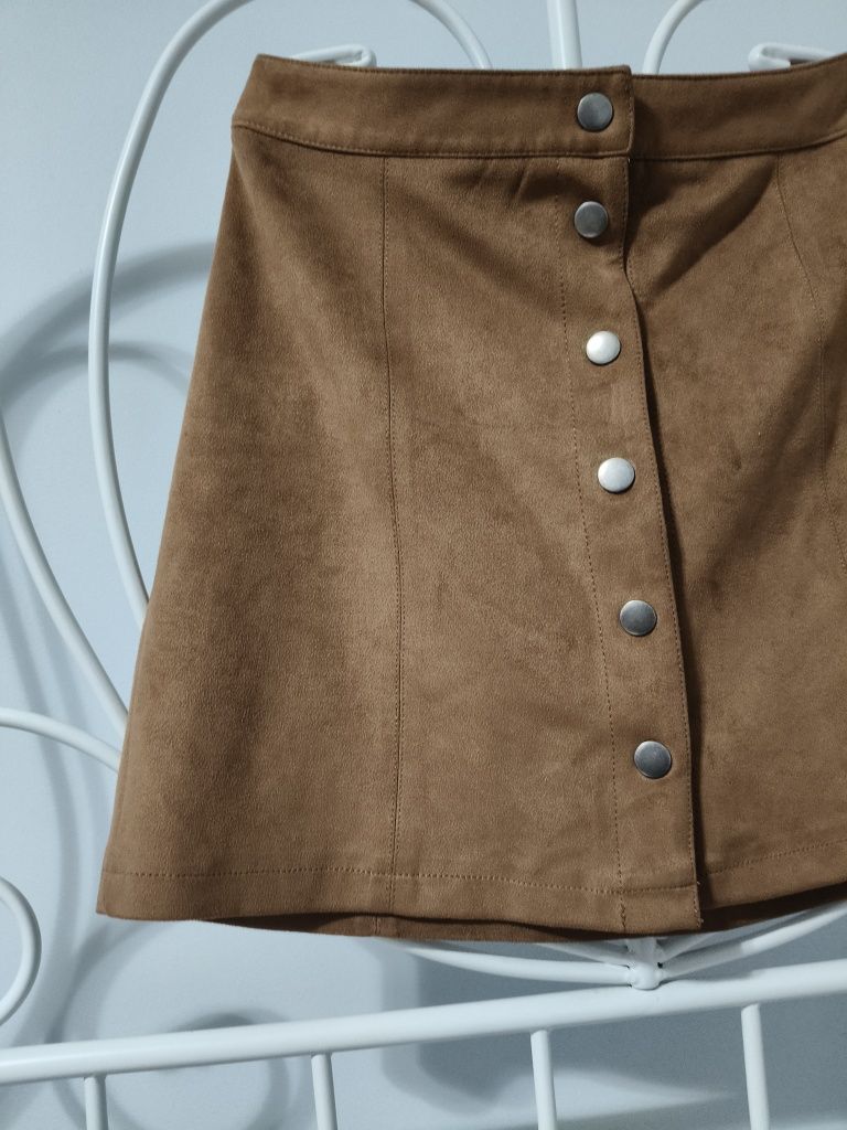 Leather skirt spódnica zamszowa beżowa trapez 38 /40