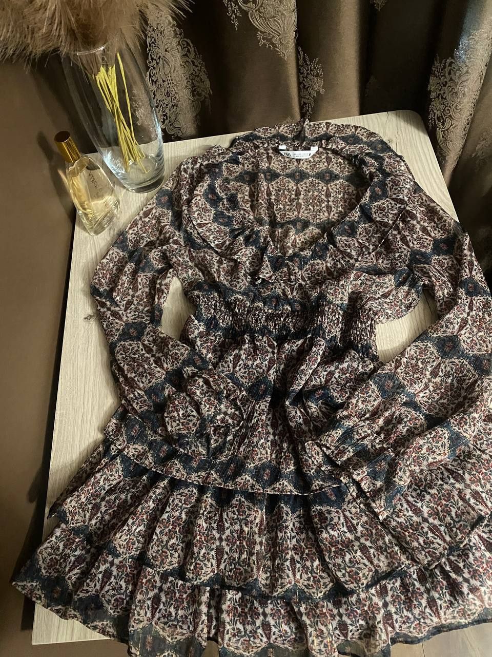 Сукня Zara S/36 з рюшами