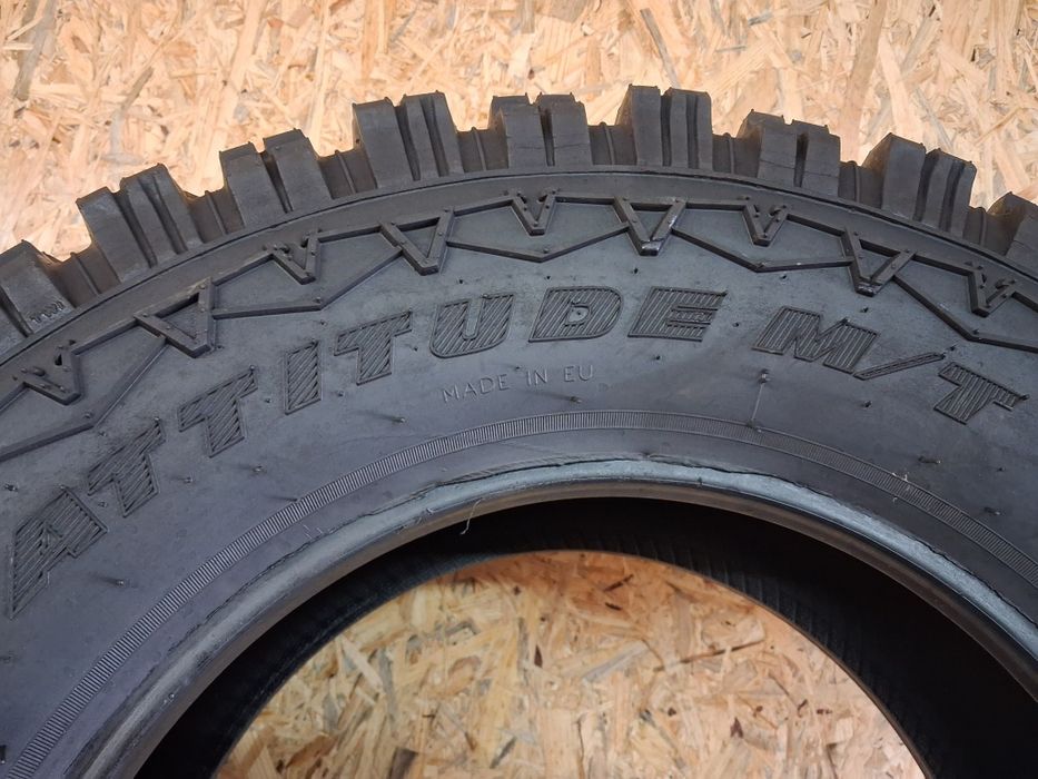 Opony terenowe 245 75 R16 Wrangler