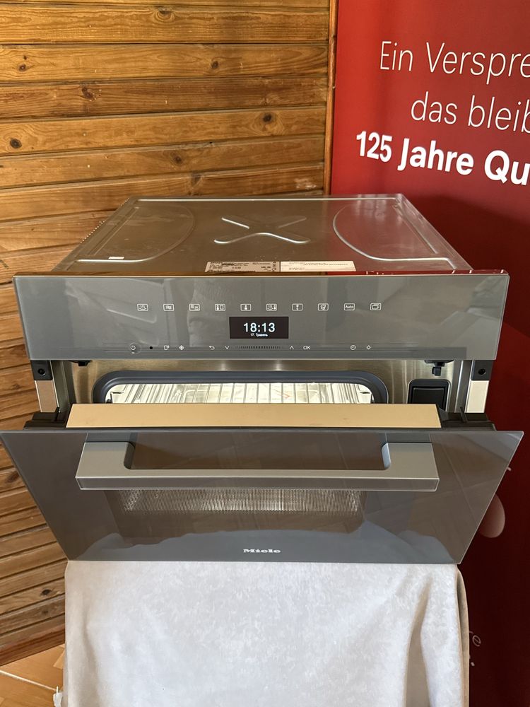 Парова шафа з функцією НВЧ Miele DGM 7440 GRGR / стан нової