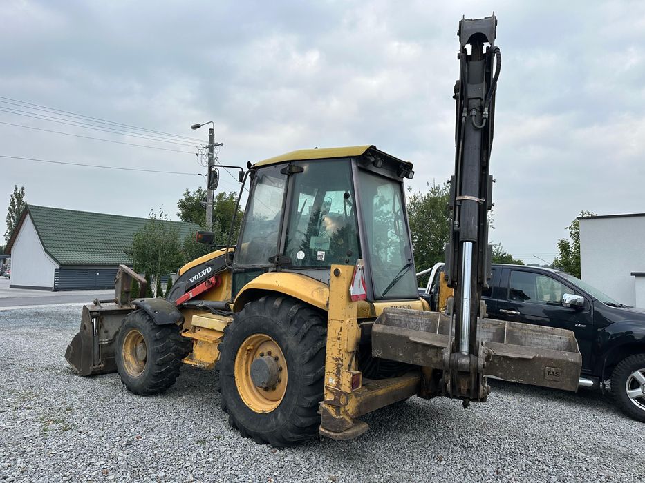 Koparko-Ładowarka VOLVO BL71  z 2006 roku  koparka 2 łyżki sztywna