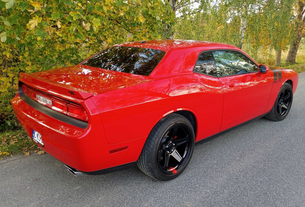 Dodge CHALLENGER R/T 5,7 V8 HEMI manual Zamiana
