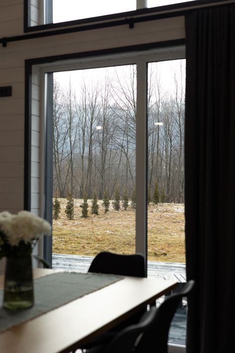 Відпочинок в Карпатах. Котедж з чаном. Оренда Микуличин Буковель. Шале