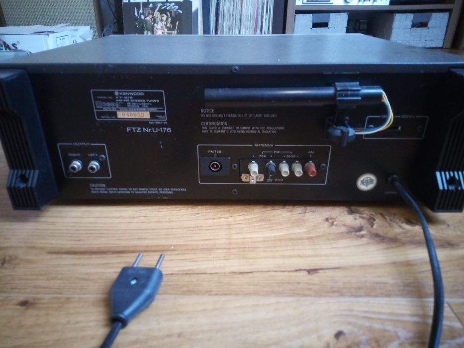 Тюнер AM/FM Kenwood KT 615