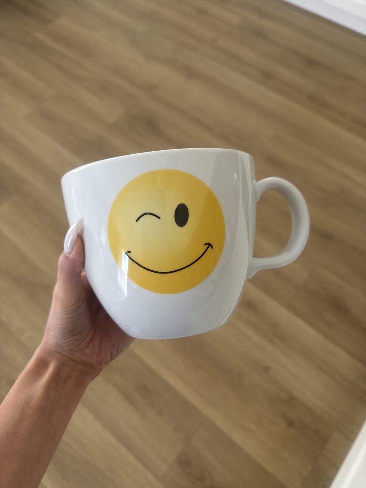 Wielki kubek pojemność 1 litr !