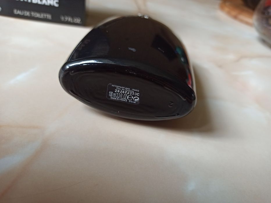 Montblanc продам пусту пляшечку montblanc 100мл и упаковку 50мл