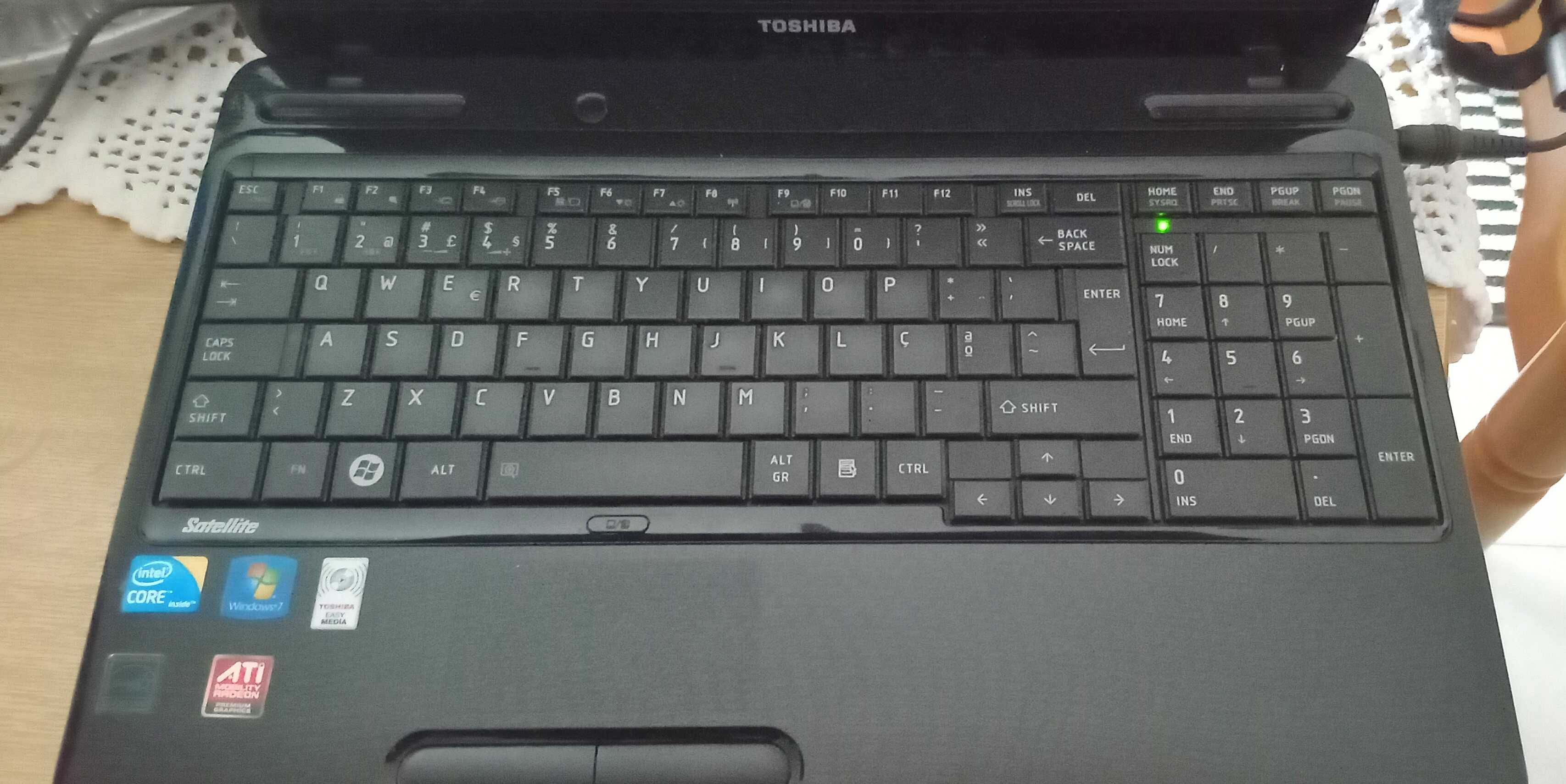 Portátil L650-11E Toshiba - peças